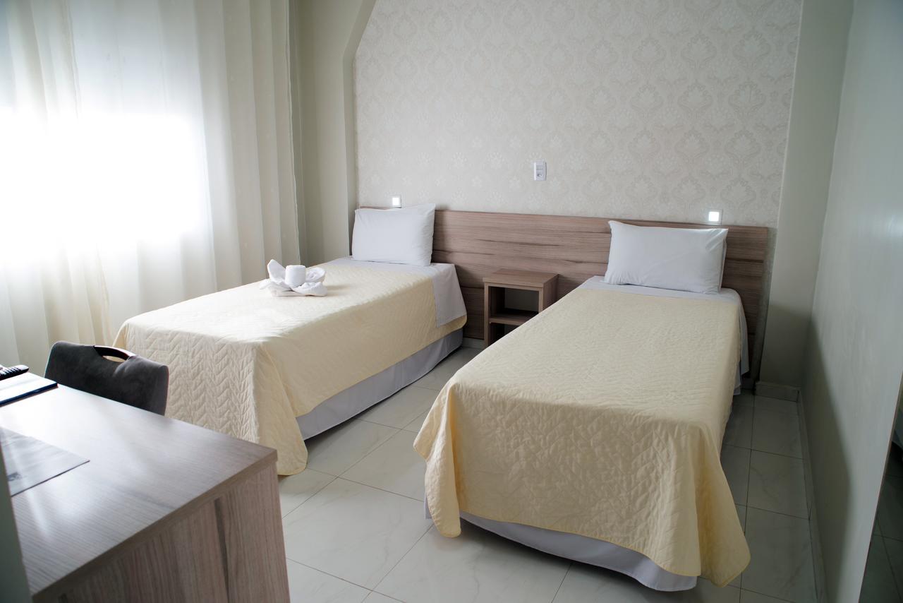 Aj Hotel Chapeco - Facil Acesso Patio Shopping E Rotula Da Bandeira ภายนอก รูปภาพ